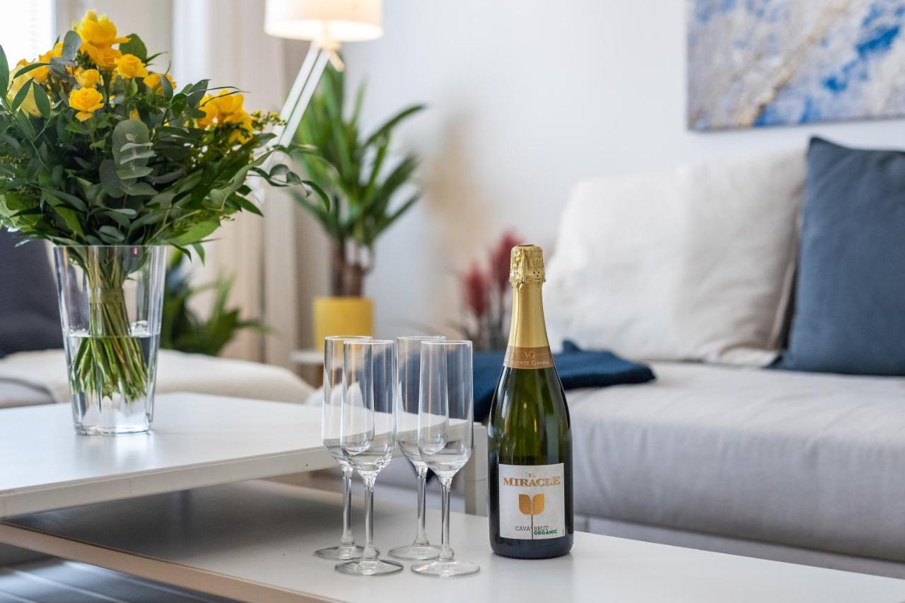 City Holiday Apartments 1 罗瓦涅米 外观 照片